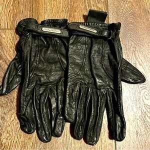 Harley Davidson Woman’s Leather Gloves Size Medium